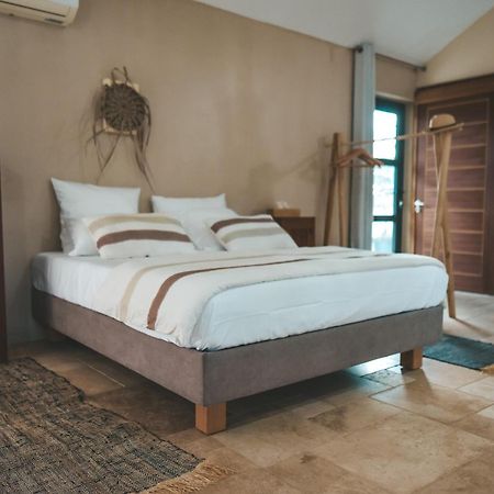 La Kaz Venelle Villa Saint Pierre Luaran gambar